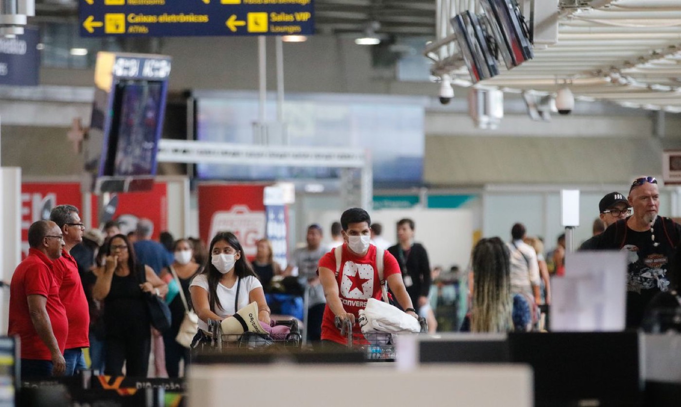 Após requerimento de Soranz, Anvisa derruba obrigatoriedade de máscaras em aeroportos