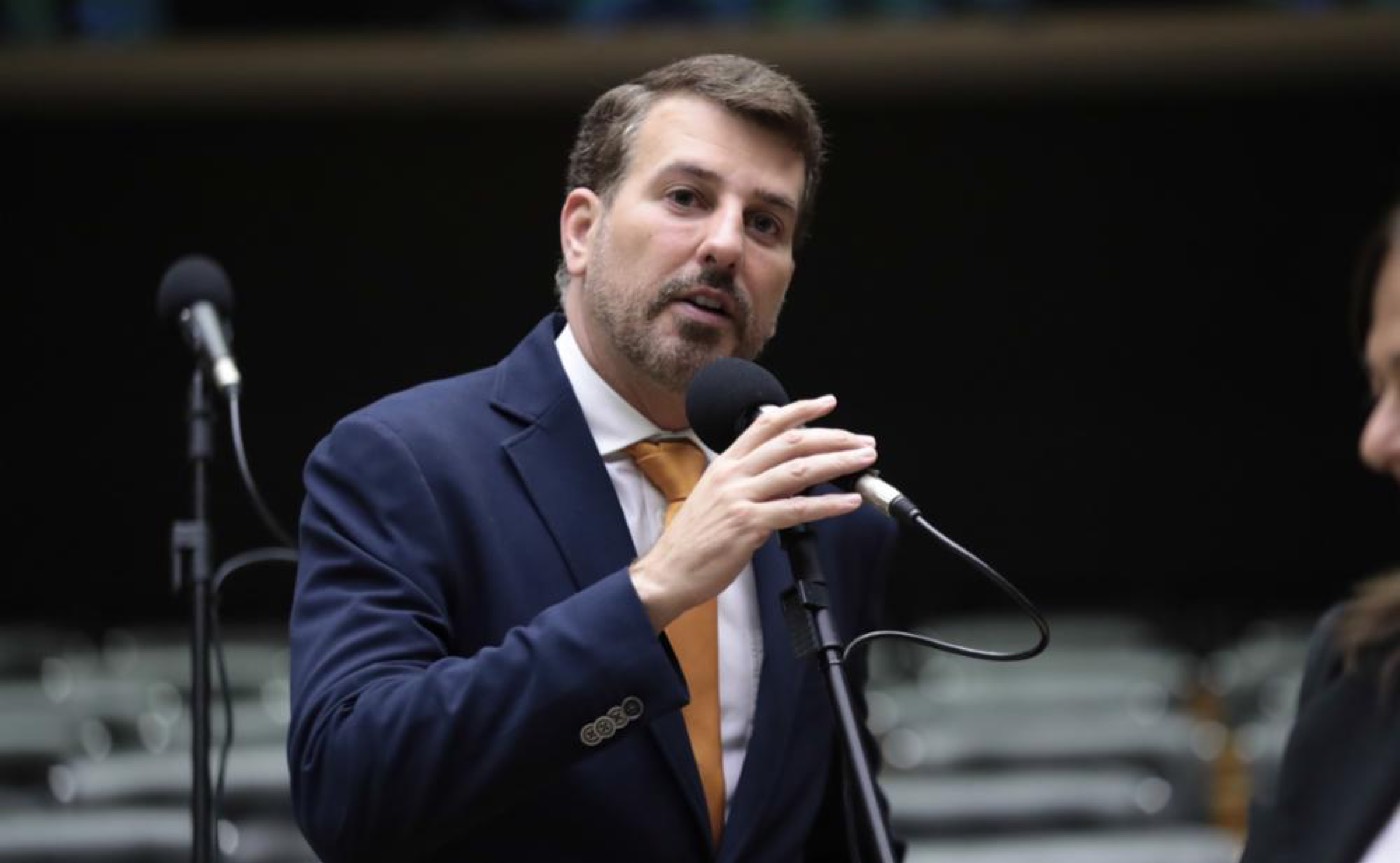 Comissão aprova projeto que garante acesso da pessoa com deficiência à telerreabilitação pelo SUS