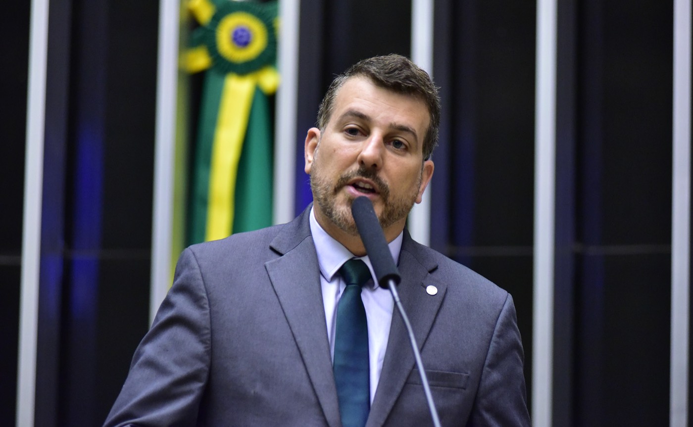 Comissão aprova projeto que garante acesso da pessoa com deficiência à telerreabilitação pelo SUS
