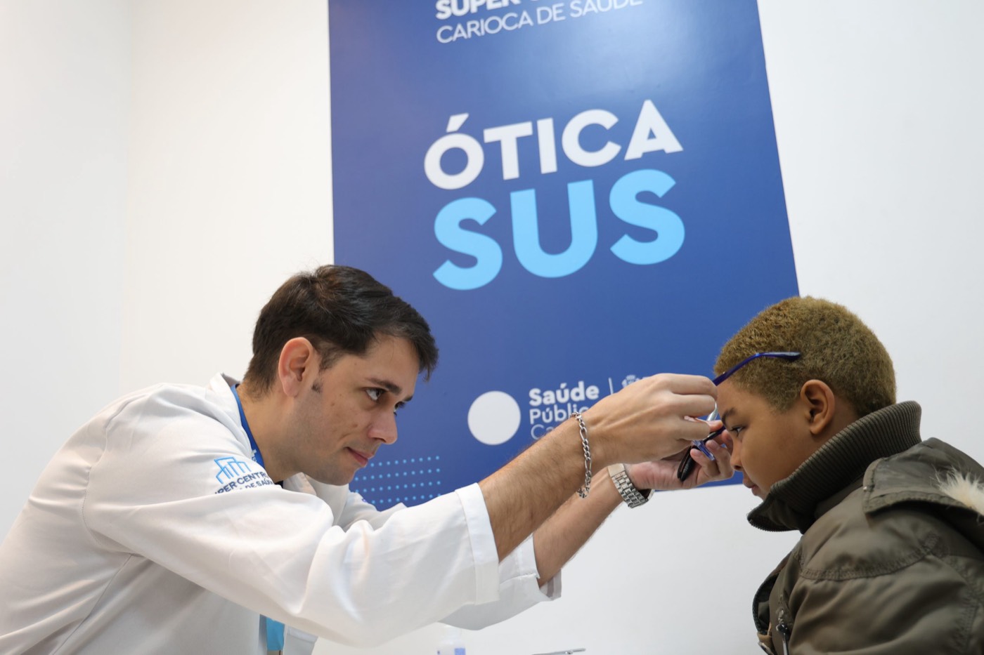 Guia de como retirar gratuitamente óculos de grau pelo SUS no Rio de Janeiro